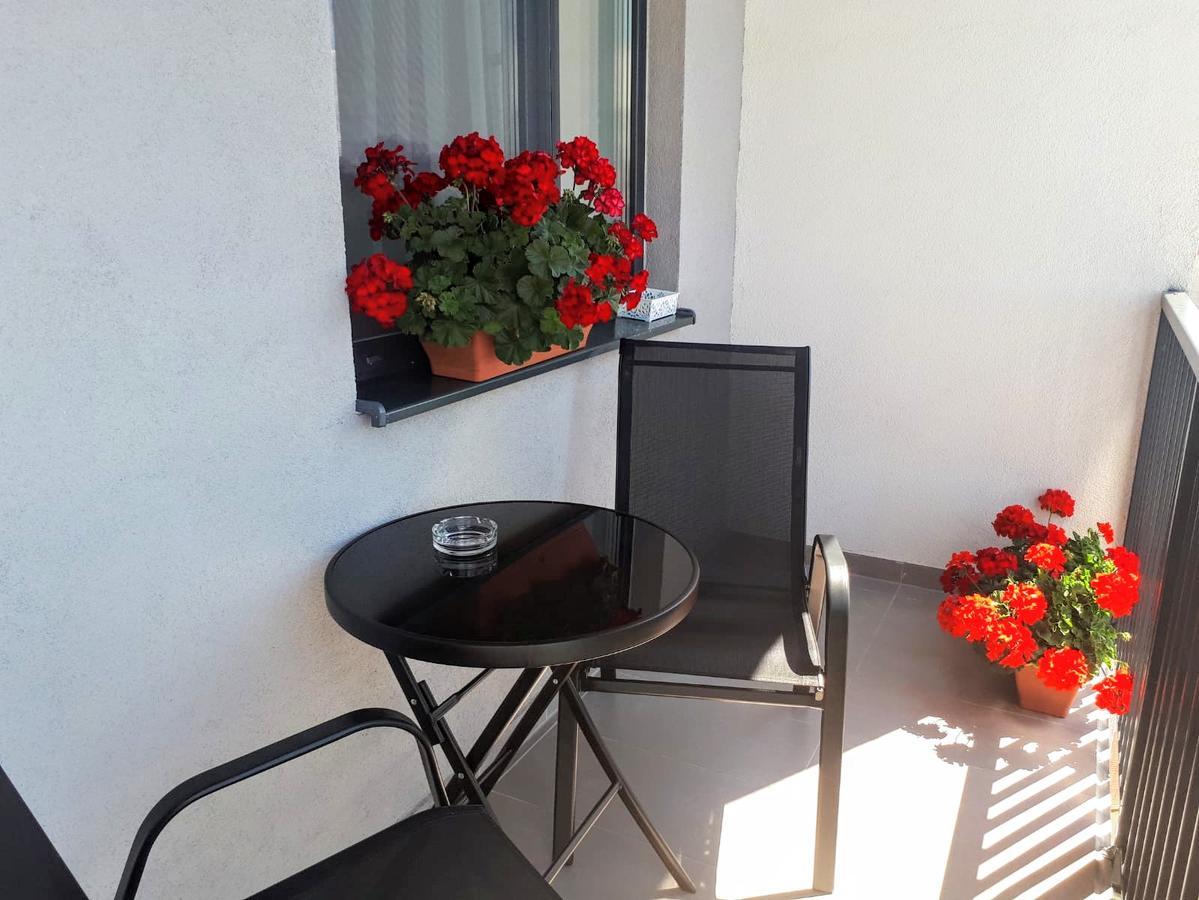 Highsky Oradea Apartments Luaran gambar
